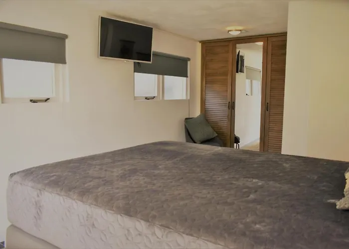 Frühstückspension Bzonderb 3*