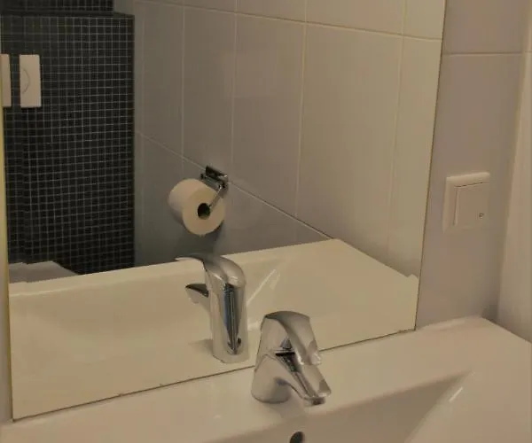 Bzonderb Frühstückspension 3*