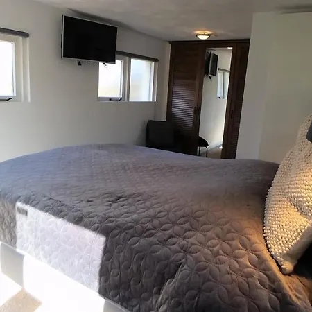 Bzonderb Couette-café