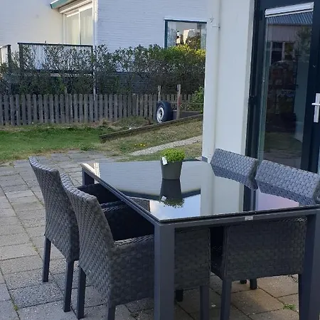 Bed & Breakfast Bzonderb *