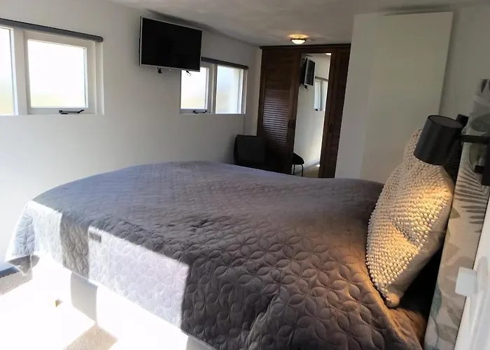 Bzonderb Couette-café